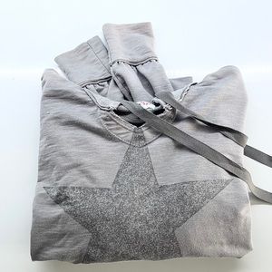 Sundry Star Hoodie Pullover in size 1.